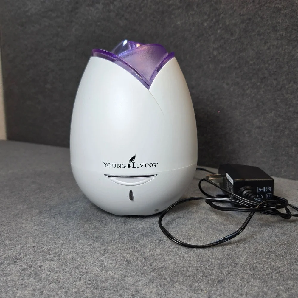 Young Living Home Diffuser Ultrasonic Essential Oil Atomizer Tulip *works
